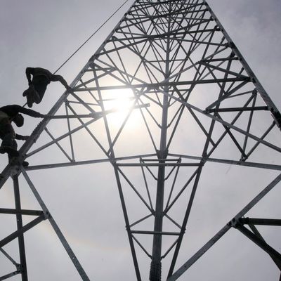자부족 인터넷 5G 통신 안테나 3 다리 각형 철탑