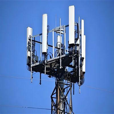 A36 Astm 내부 등반 사다리 셀 마스트 베이스 스테이션 진열 띠 안테나 GSM 모노폴 타워