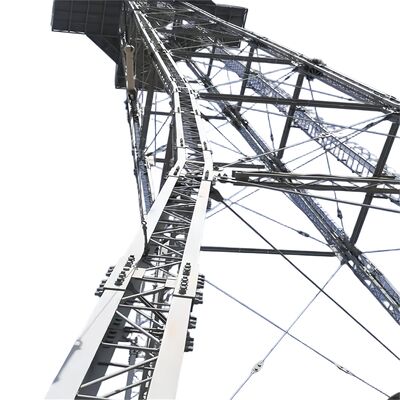 강철으로 구성 된 4 다리 각각형 강철 타워