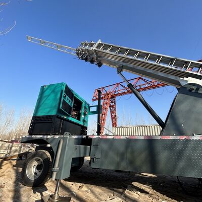 수직 편차가 천 개당 1 개 미만인 통신 및 조명 작업에 대한 성능을 제공하는 중량 망원경 타워