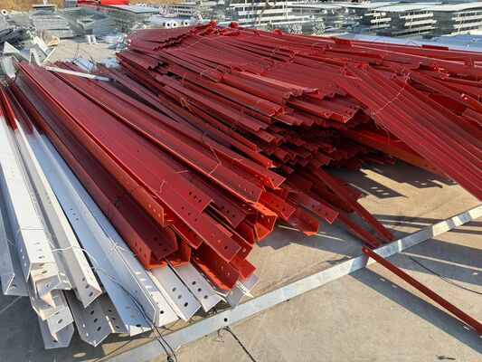 통신용 3각 철탑 (정삼각형 또는 가변 경사)